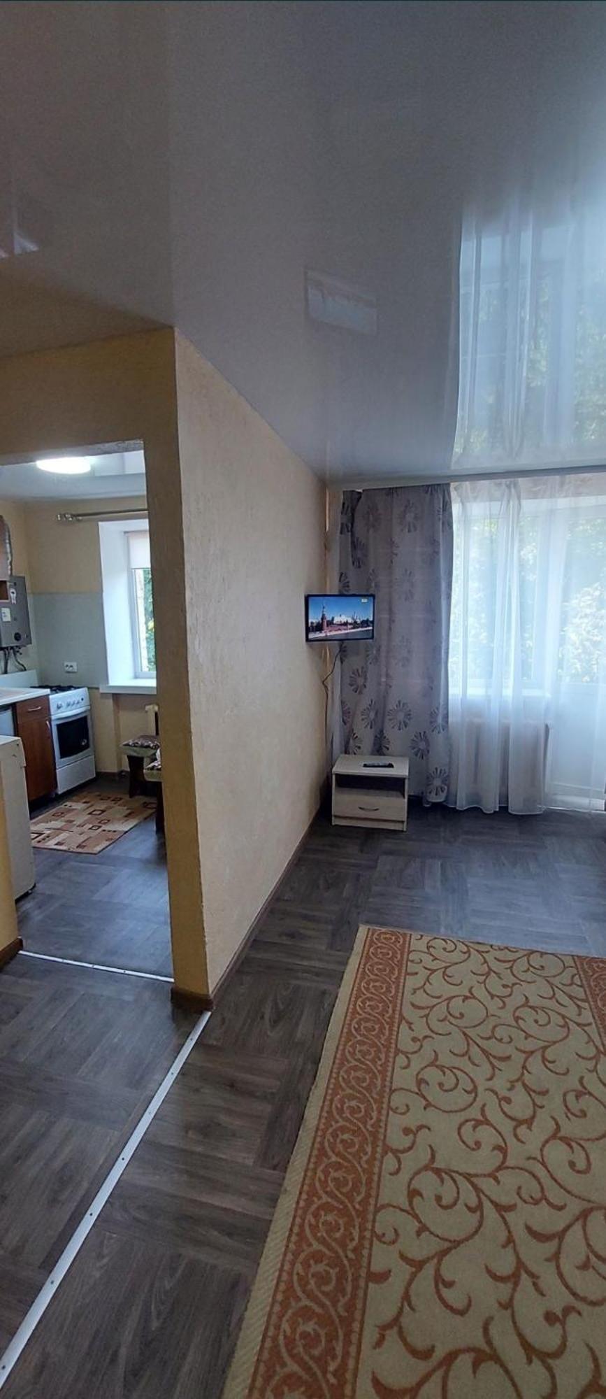 Оренда Затишної 2 Кімнатної Квартири В Самому Серці Рівного Apartment Rivne Bagian luar foto